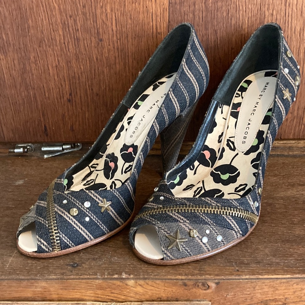 Marc Jacobs Y2K denim studded heels sz 38 like new